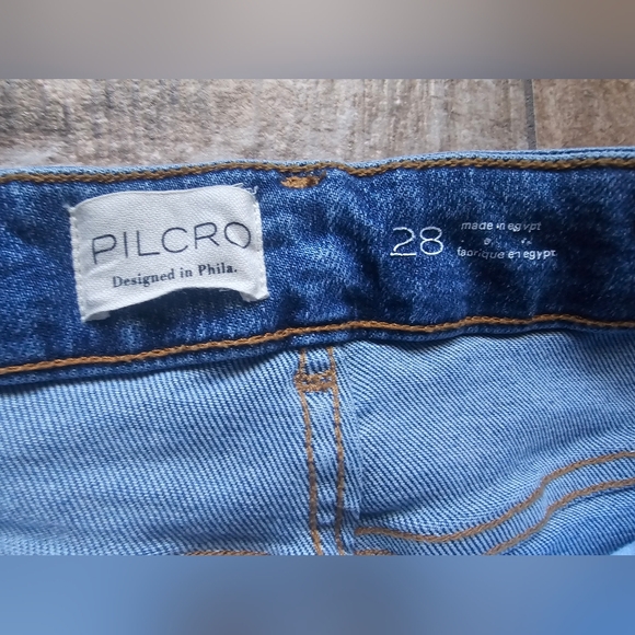Pilcro The Annie High Rise Straight Leg Jeans Size 28 EUC Raw Hem Anthropologie - Picture 3 of 15
